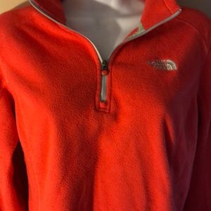 NORTH FACE WOMEN MED. gently worn.
